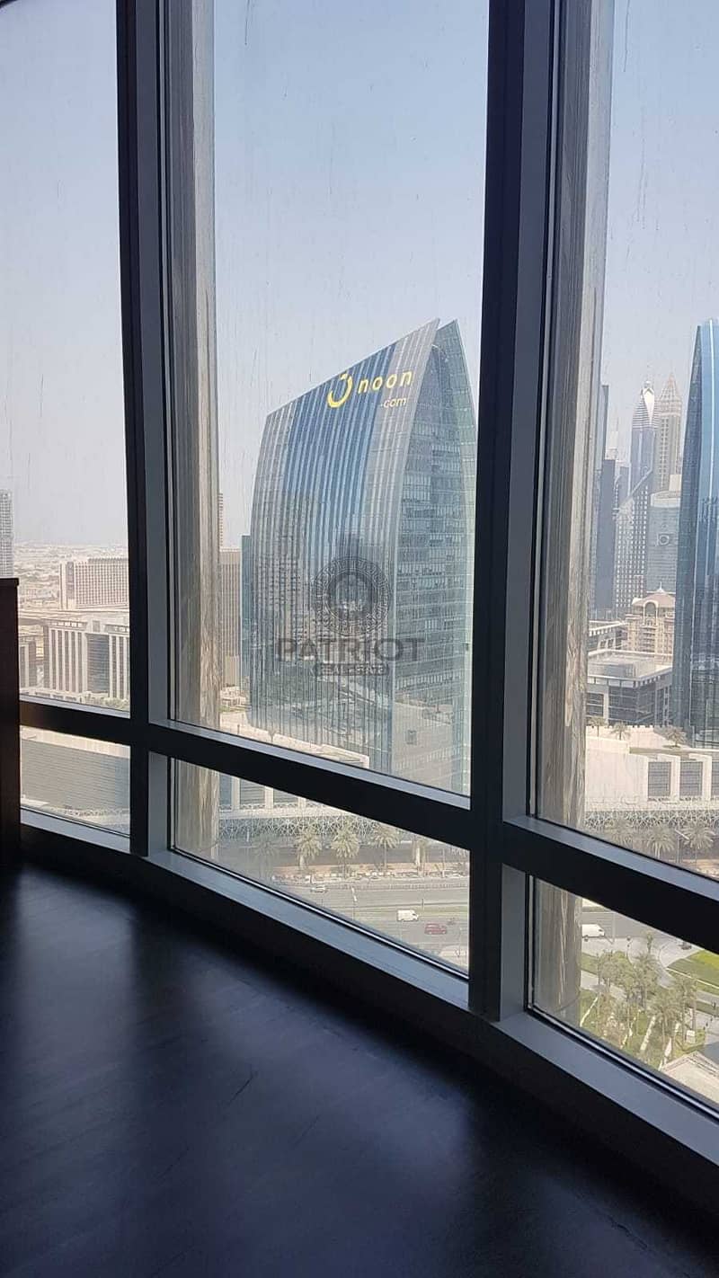 4 Great views | Larger 1BR Layout | Study Room | Burj Khalifa