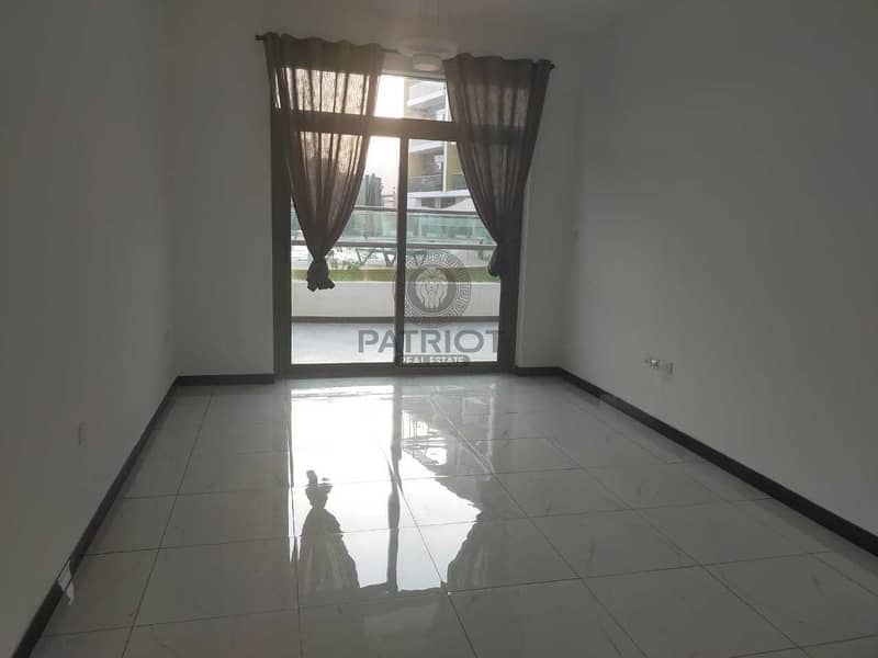 3 ATRACTIVE  | FULL POOL  VIEW |  HOT DEAL