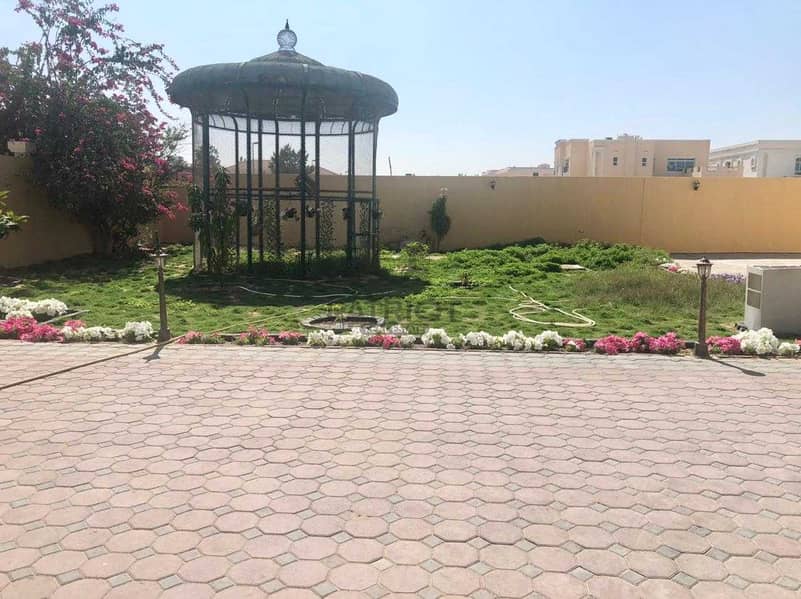 16 Fabulous Ready To Move  6-BR In Al Barsha