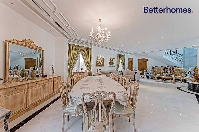 12 Only GCC | 5 Bedrooms | Contemporary