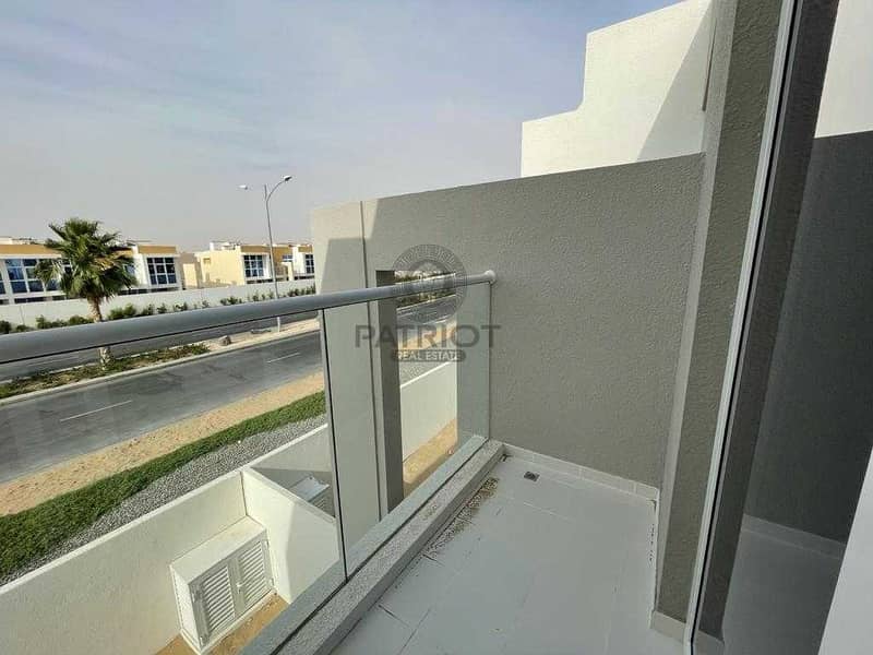 13 Affordable 3 Bedroom Townhouse | No Commission | Ready To Move In