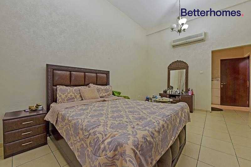 4 Great Location I Jumeirah 3 I 5 bedrooms