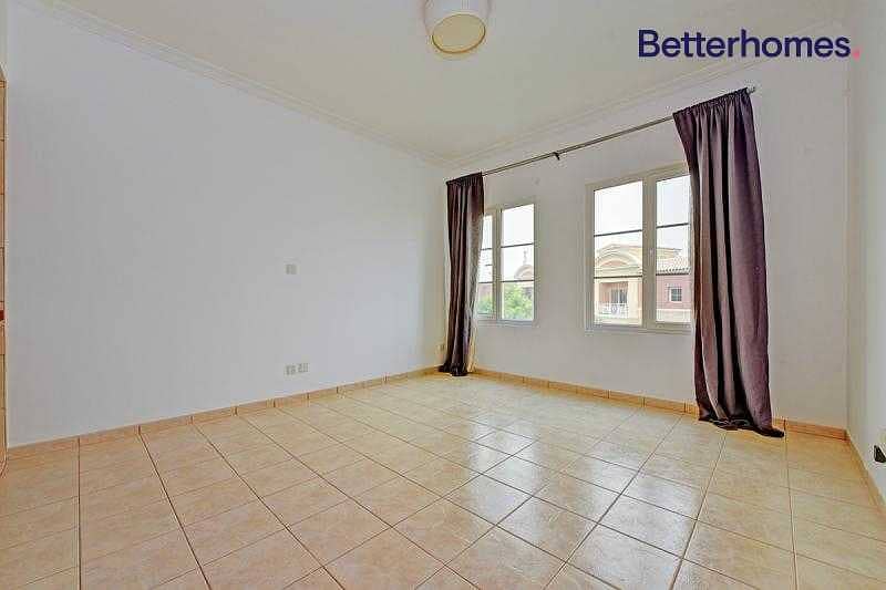 6 Top Deal | Well Maintained |Call Bobby for Viewing
