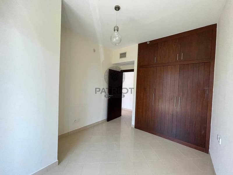 14 Spacious 2 Bedroom | Full Canal View | Hot Deal !!