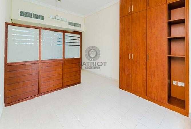 5 Right location to live Next to metro station Damac tower studio available.