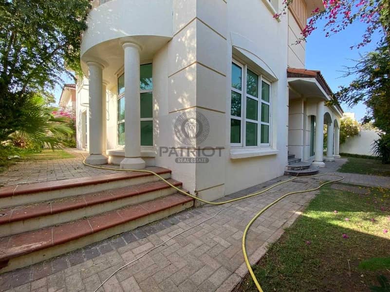 23 TRADITIONAL 5BR MAIDS PVT GARDEN SHARED POOL GYM TENNIS COURT IN JUMEIRAH 3