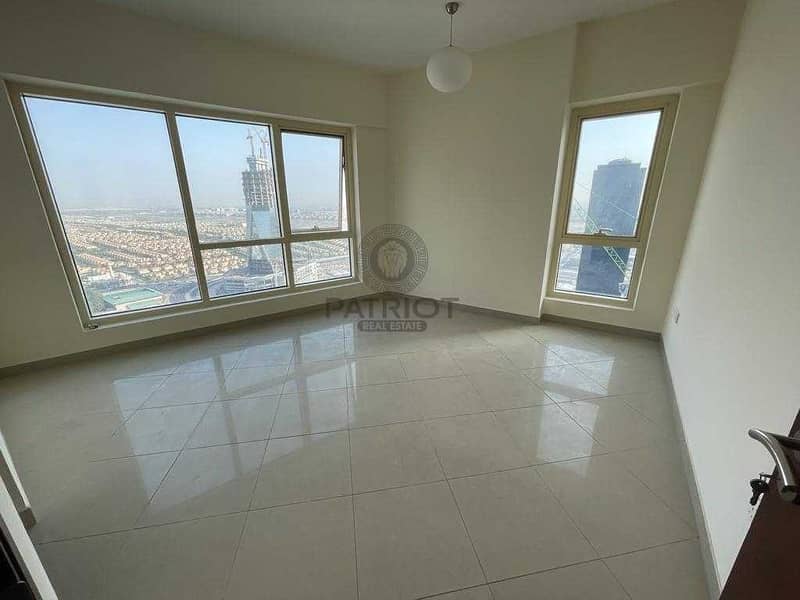9 NICE AND BRIGHT ONE BEDROOM APARTMENT IN ICON 2 AVAILBLE FOR RENT