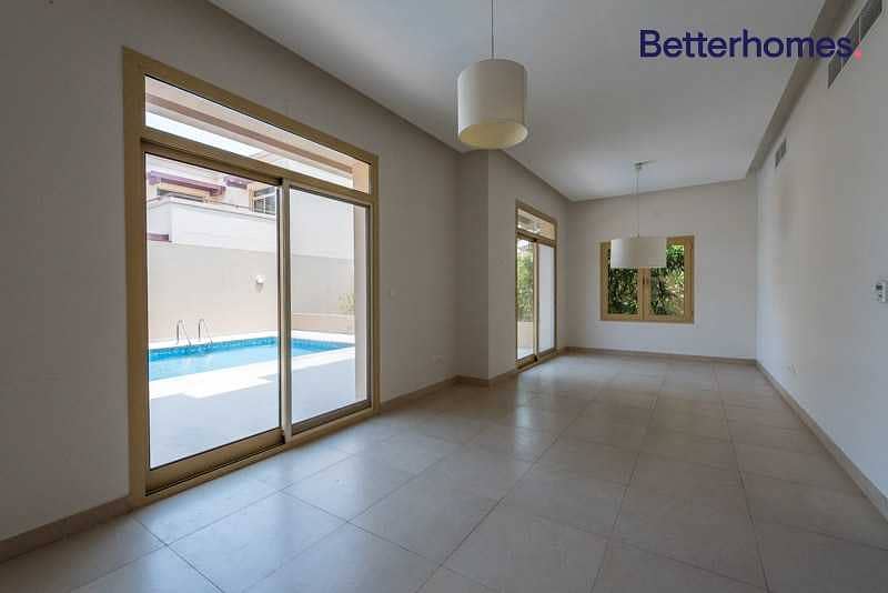 2 Rare | Pool | Luxurious Villa | Golf Gardens