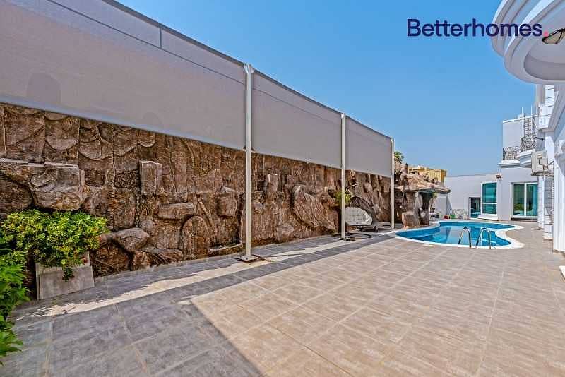 16 GCC Luxury Home |Upgraded |Corner villa