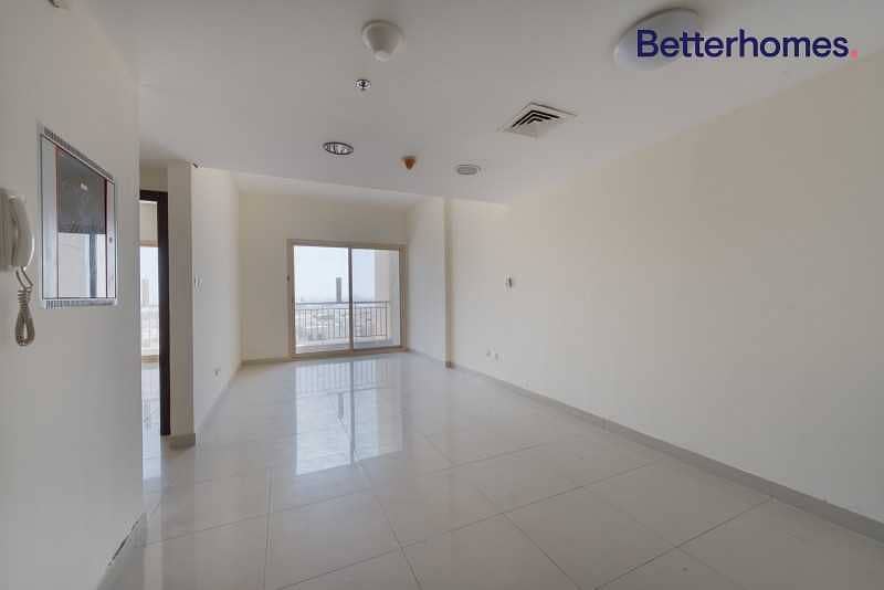 2 Great Apartment | Big Balcony | Unfurnished | Parking