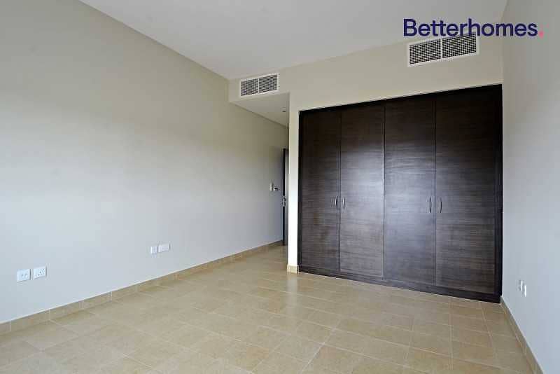 23 Corner Unit | 2bed plus maids | Vacant on Transfer