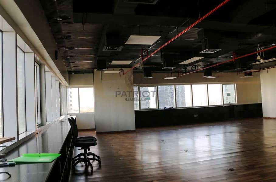 12 Semi-fitted Office in JLT with Full Lakes View