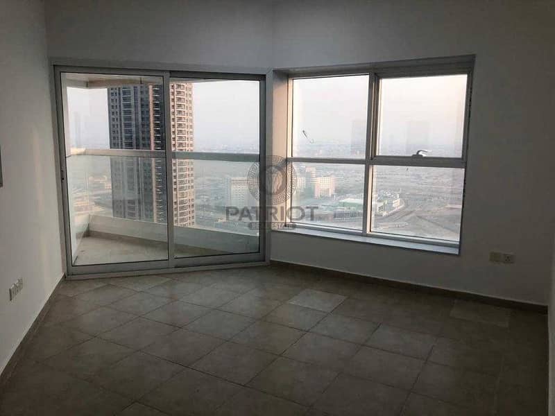 3 Bedroom Apartment in New Dubai Gate 2 JLT Cluster A Near to metro