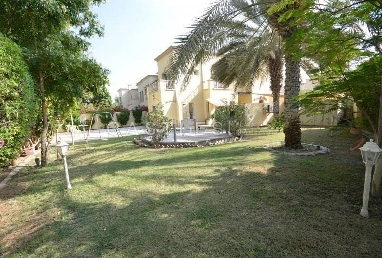 Corner Plot - Rented - Park & Pool View Corner Plot - Rented - Park & Pool View