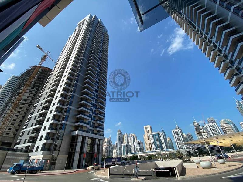 14 One of the best Tower GREEN LAKES  Chiller free 2bedrooms near Metro