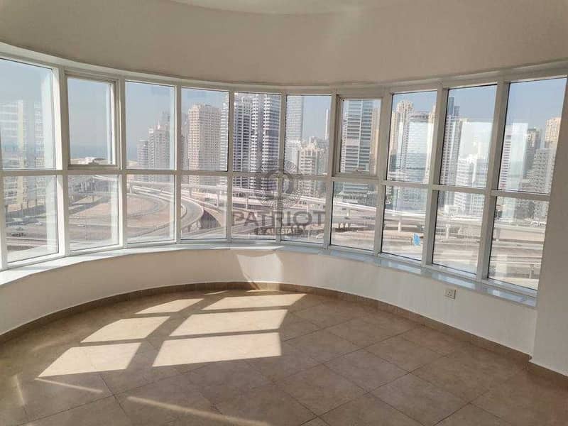 3 BREATHTAKING WELL MAINTAIN STUDIO AVAILABLE IN DUBAI GATE 2 CLUSTER A