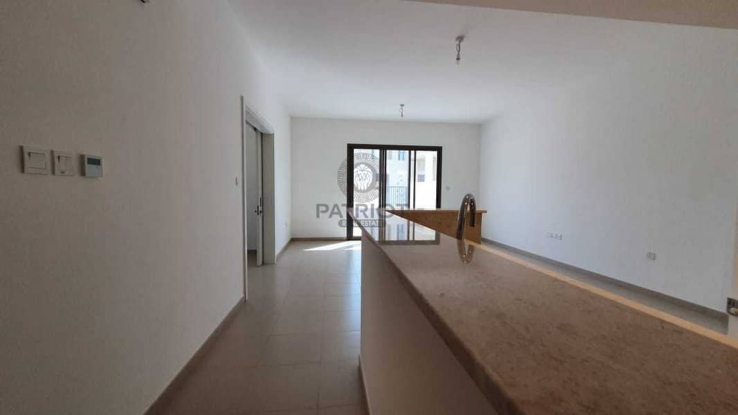 2 Amazing 4 Bedroom+maids Townhouse in Safi Townhouse for 105