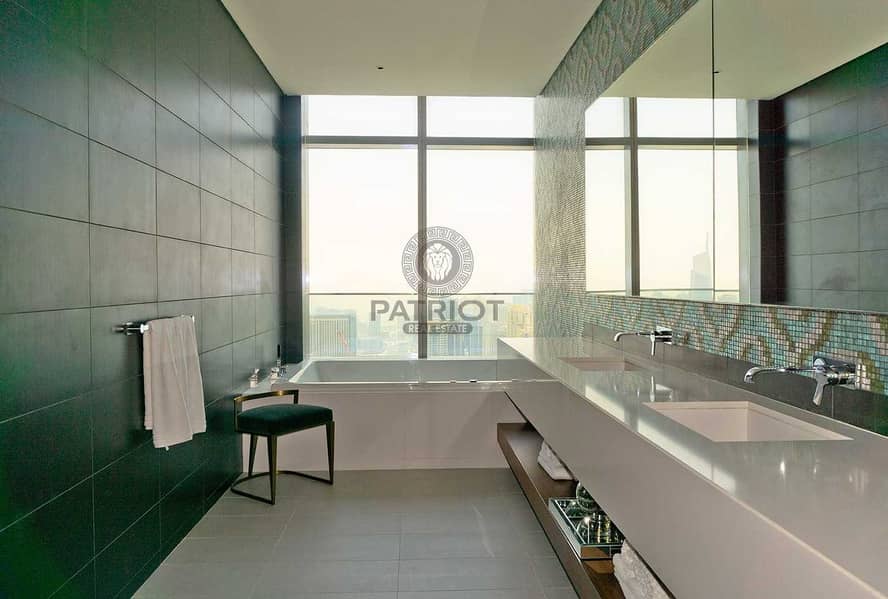 7 Amazing Views  Half Floor Penthouse Ready To Move In