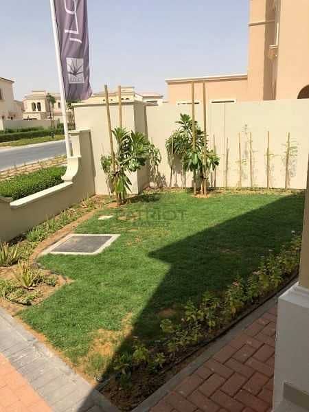 2 Great Investment Opportunity 5 Bed Villa  by Emaar