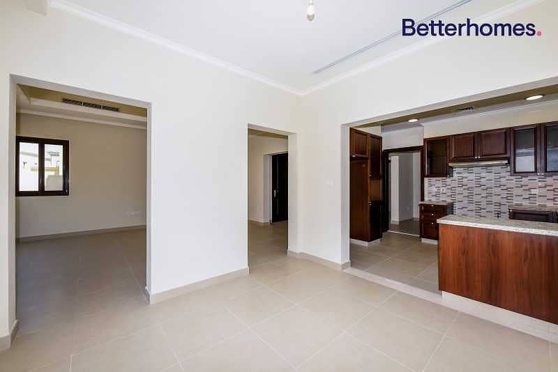 4 4 Bed plus Maid |Rented |Gated |close to  Pool