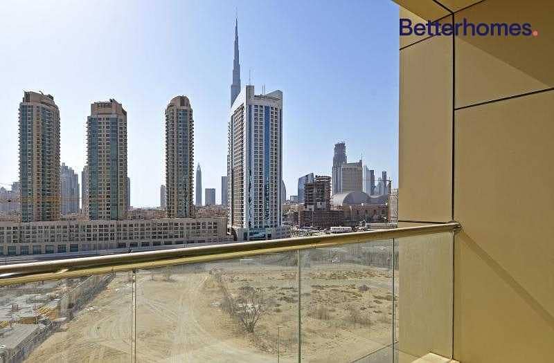 19 Burj Khalifa View I Closed Kitchen and Balcony