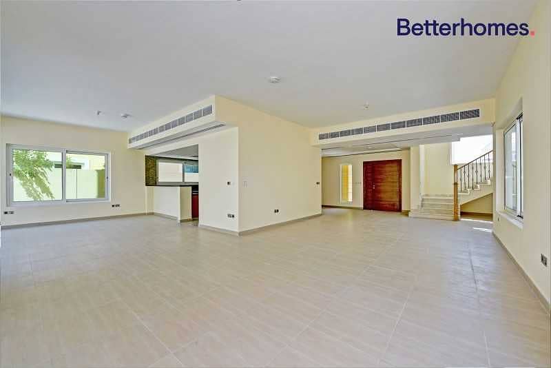 2 4 Bed Nova Villas Legacy with Maids Jumeirah Park