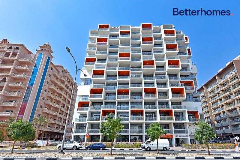 11 Lovely Duplex | With Balcony | Binghatti