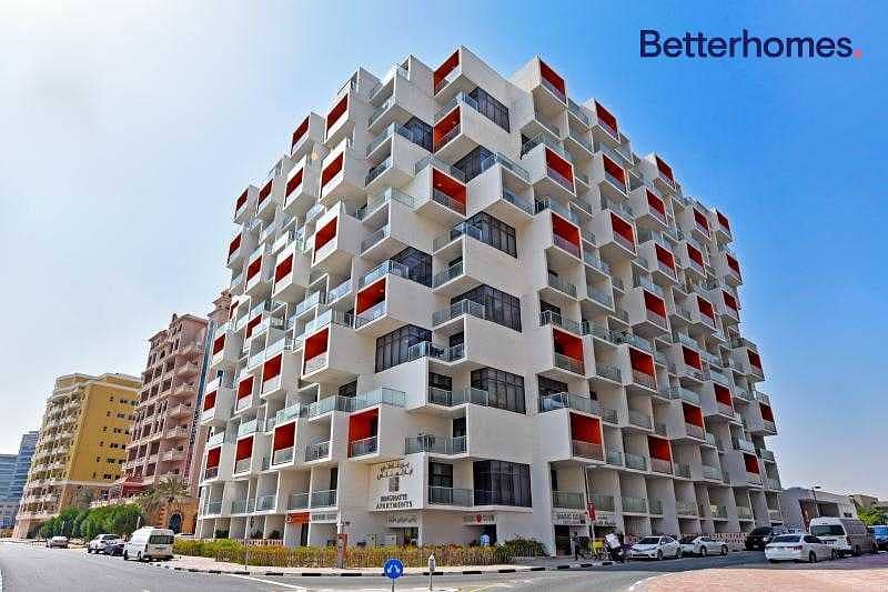 15 Lovely Duplex | With Balcony | Binghatti