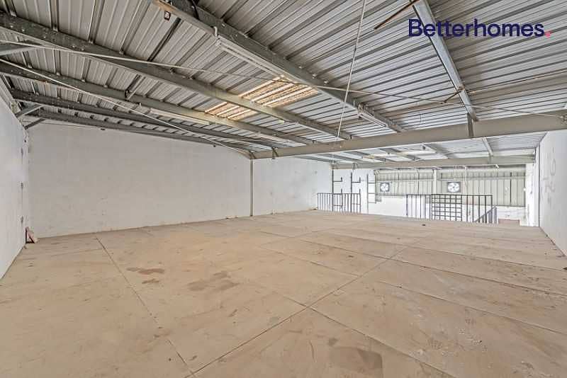 2 Managed | Semi-fitted | Spacious Warehouse