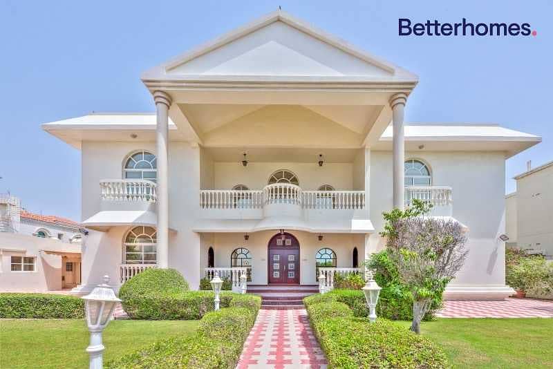 2 Family Home /7 bedrooms/GCC only