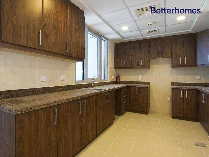2 Large 1 Bed|Executive Tower|Business Bay
