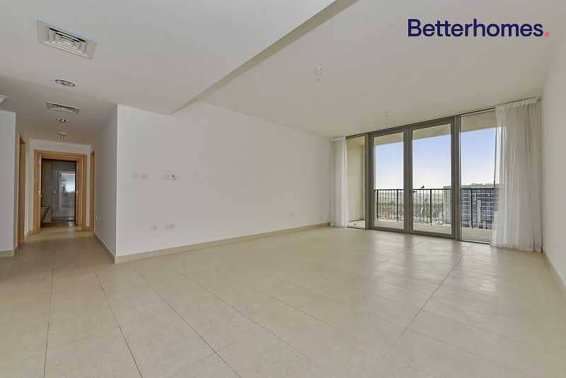 Spacious and bright unit with storage in Al Zeina