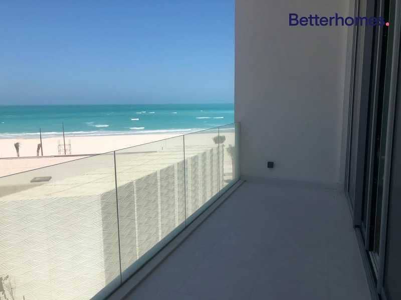 9 Duplex one bedroom full sea view with beach access