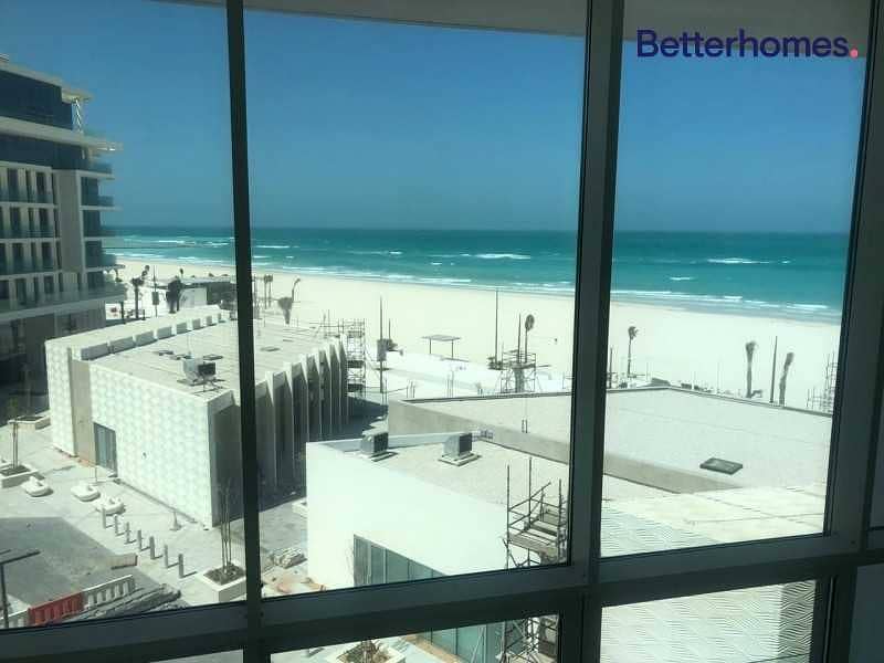 12 Duplex one bedroom full sea view with beach access