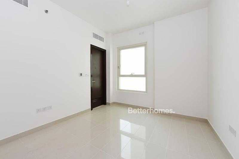 Fantastic and bright apartment in Al Maha Tower