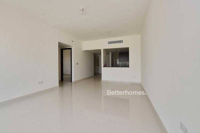 3 Fantastic and bright apartment in Al Maha Tower