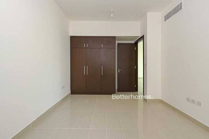 10 Fantastic and bright apartment in Al Maha Tower