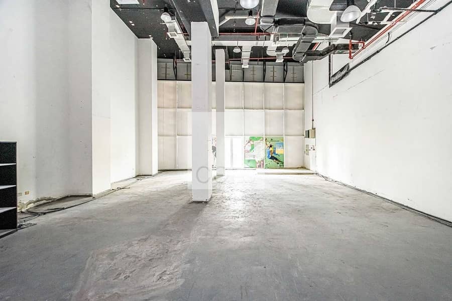 Fully Fitted Retail | Low floor | Parking Fully Fitted Retail | Low floor | Parking