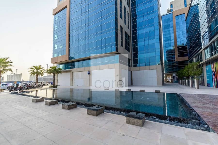 9 High Floor | Available Combined Offices