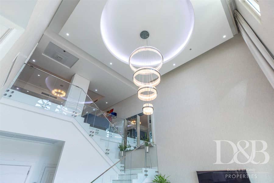 6 Duplex | Upgraded | Full Sea View | Penthouse