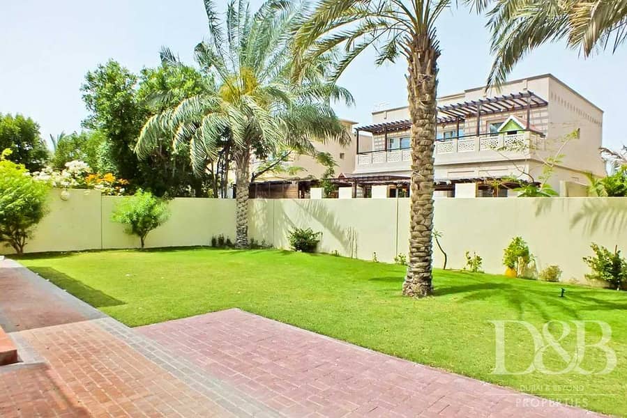 2 Fully Upgraded Villa | Large Private Garden
