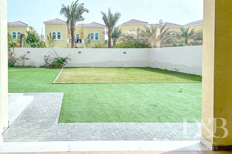 6 LARGE PLOT | SPACIOUS VILLA | MOTIVATED SELLER