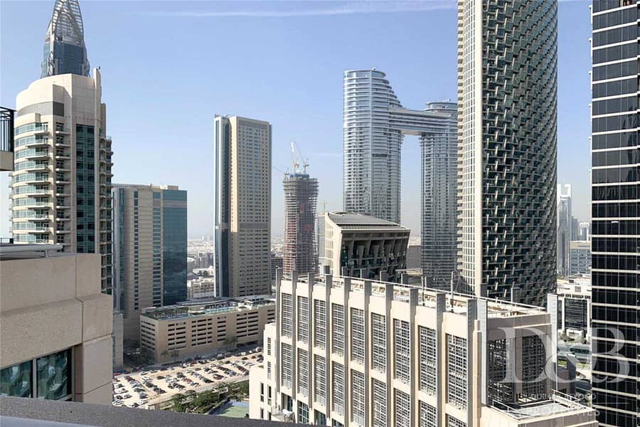 9 Burj Views | One of a kind | Large Terrace
