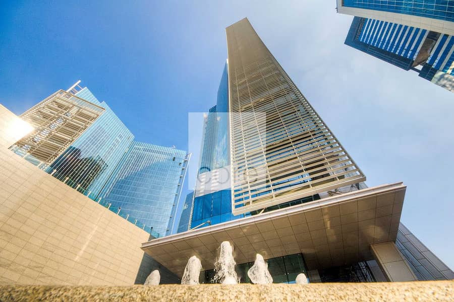 10 Full office floor with Burj Khalifa view