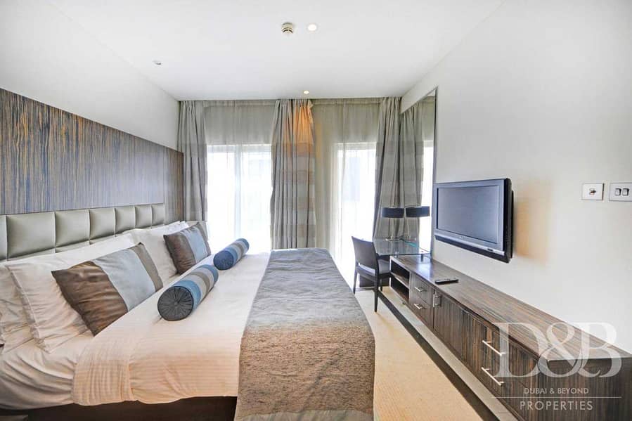10 Luxury Furnished | High Floor | Large Balcony