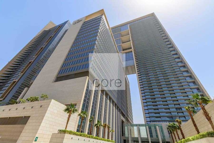 10 Prime Category A office unit in Burj Daman