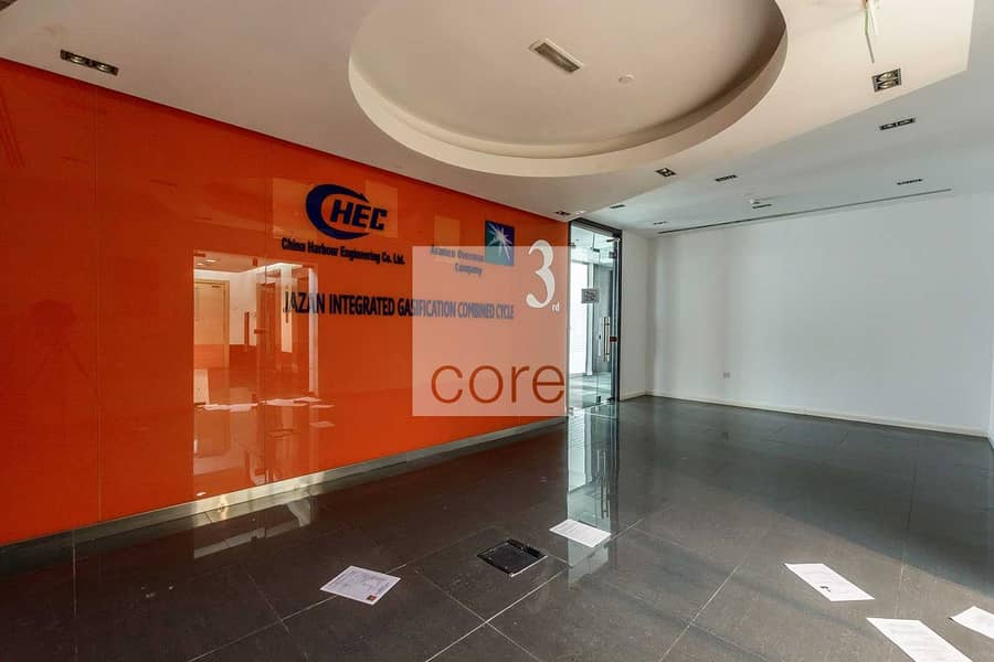 3 Huge high quality fitted office Corniche