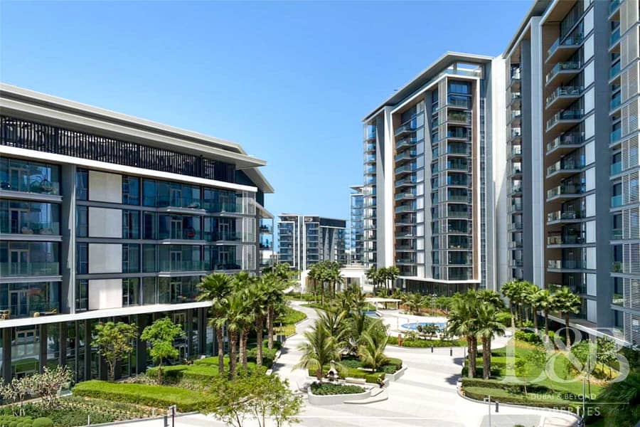 5 Waterfront Living | Three Bedroom | Apartment