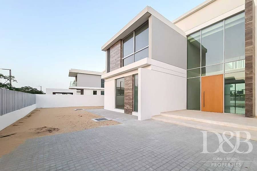 Golf Course | Modern Type | Spacious Layout