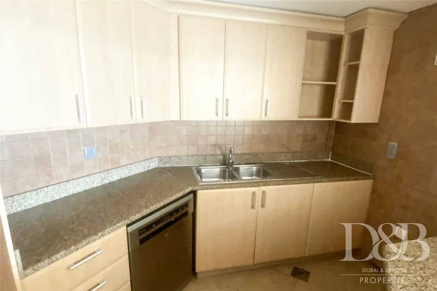 7 High Floor | Unfurnished | Well Maintained
